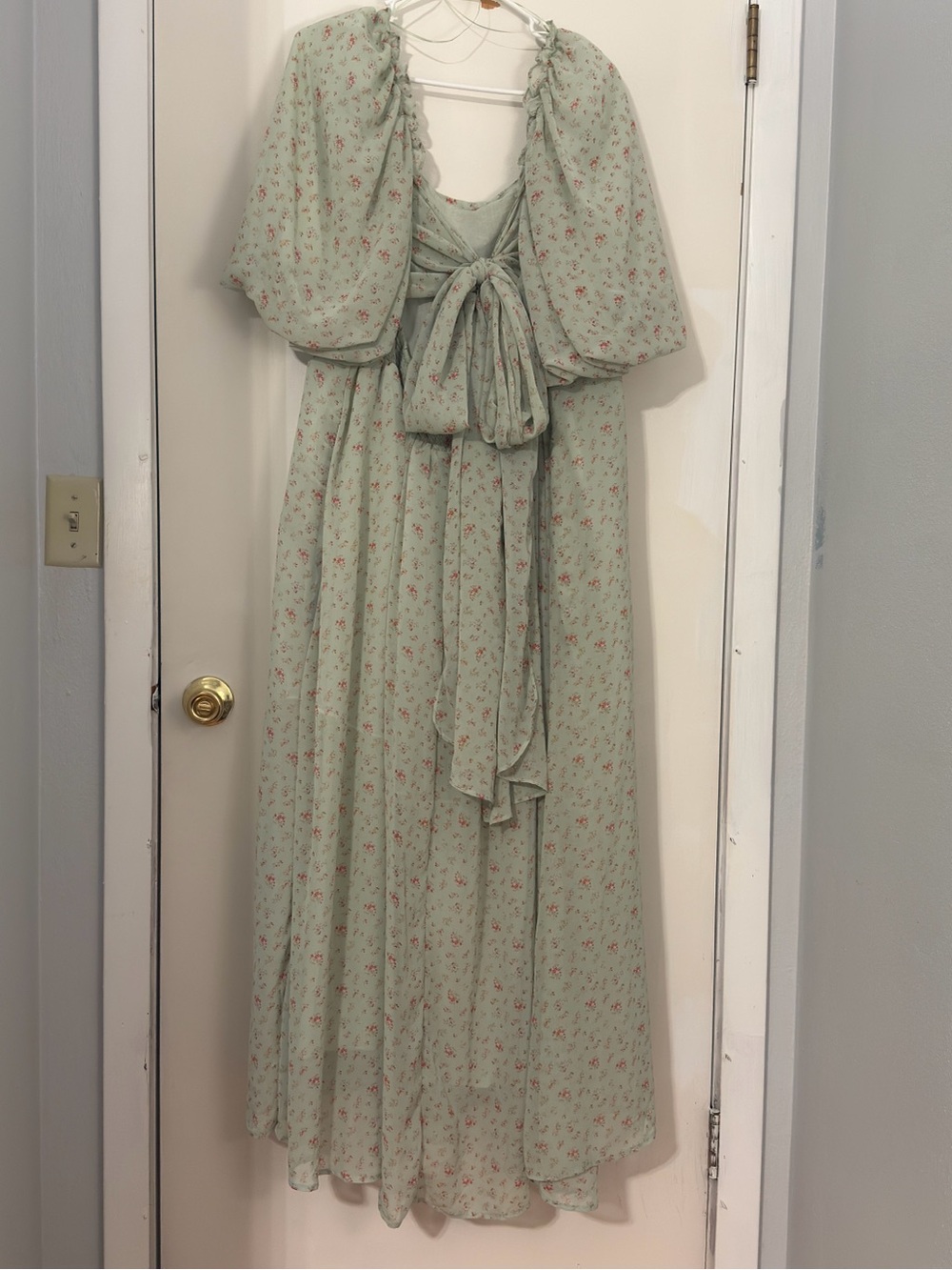Worth Collective Sage Green Floral Maxi Dress with Ruched Sweetheart Bodice - Picture 2 of 7